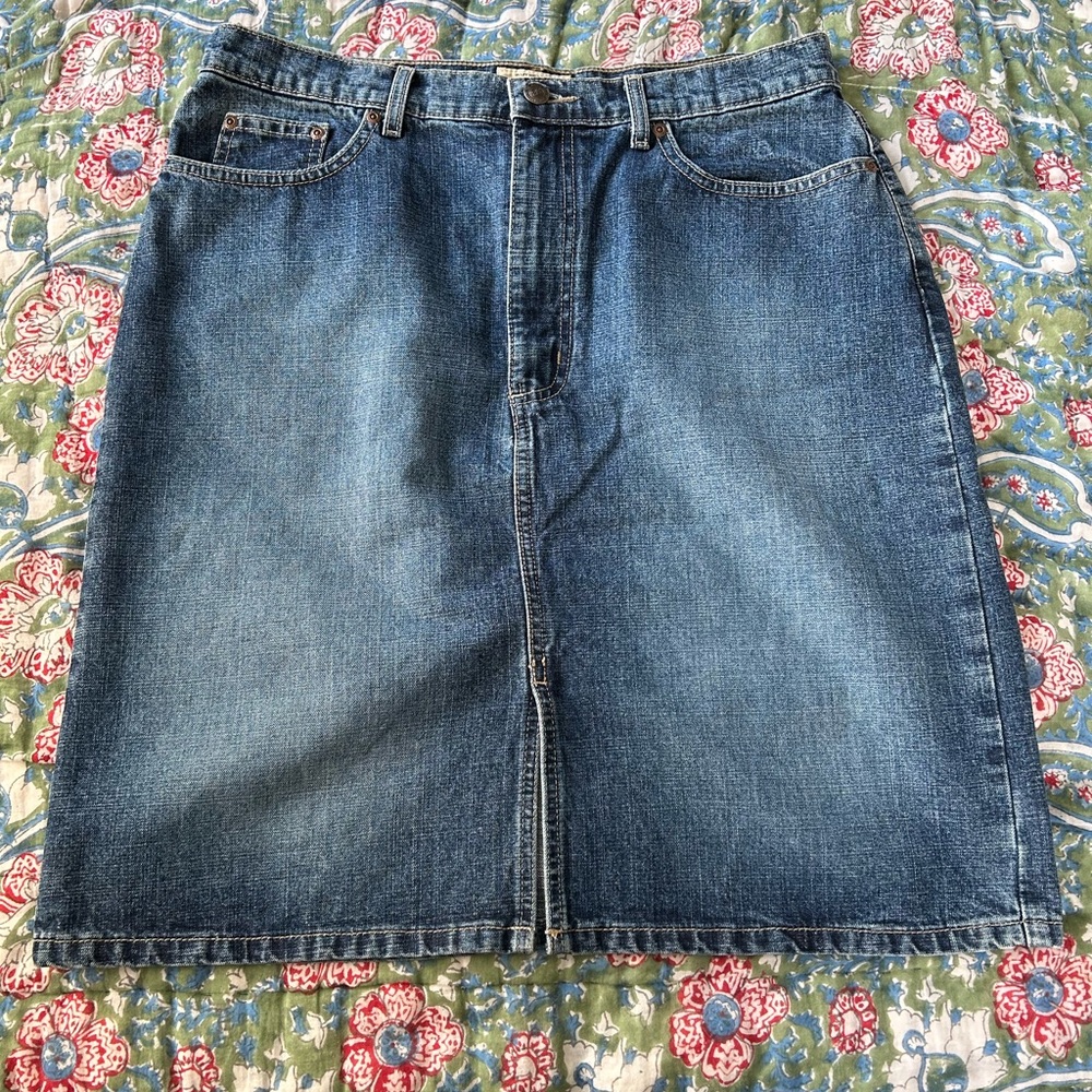 St. John’s Bay denim short skirt size 14